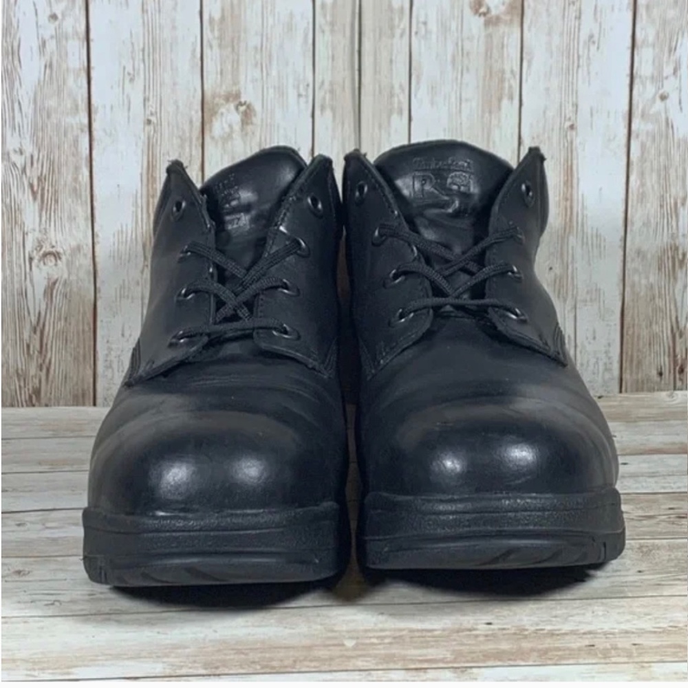 Timberland Titan Oxford Steel toe leather.